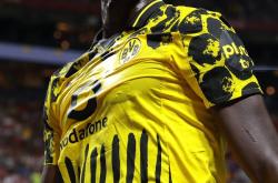  保罗赛后谦逊发言登热搜，多特蒙德鏖战莱比锡引发热议