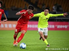 足协杯常规赛对决在即!武汉三镇演练定位球,广厦男篮密集防守应对 足协杯常规赛对决在即!武汉三镇演练定位球,广厦男篮密集防守应对